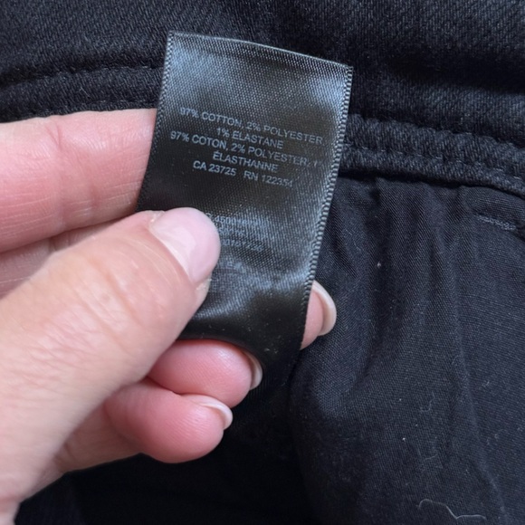 Aritzia Black Cargo Pants - Picture 11 of 11